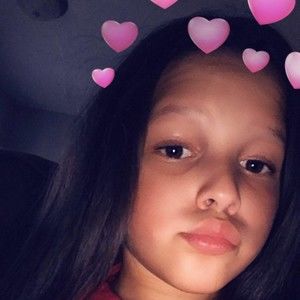 Meet your Posher, Nora